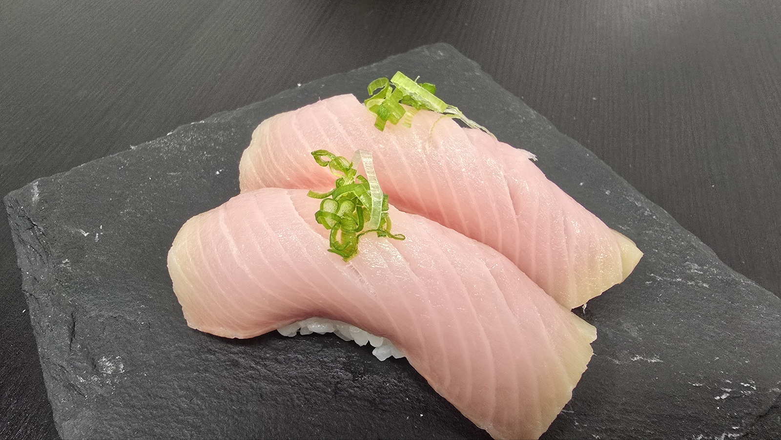 Hamachi Sushi